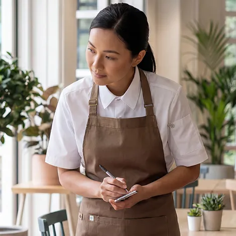 ARLO traditional bib apron