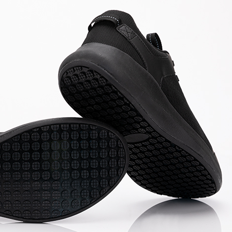 Anti-slip traction & support
